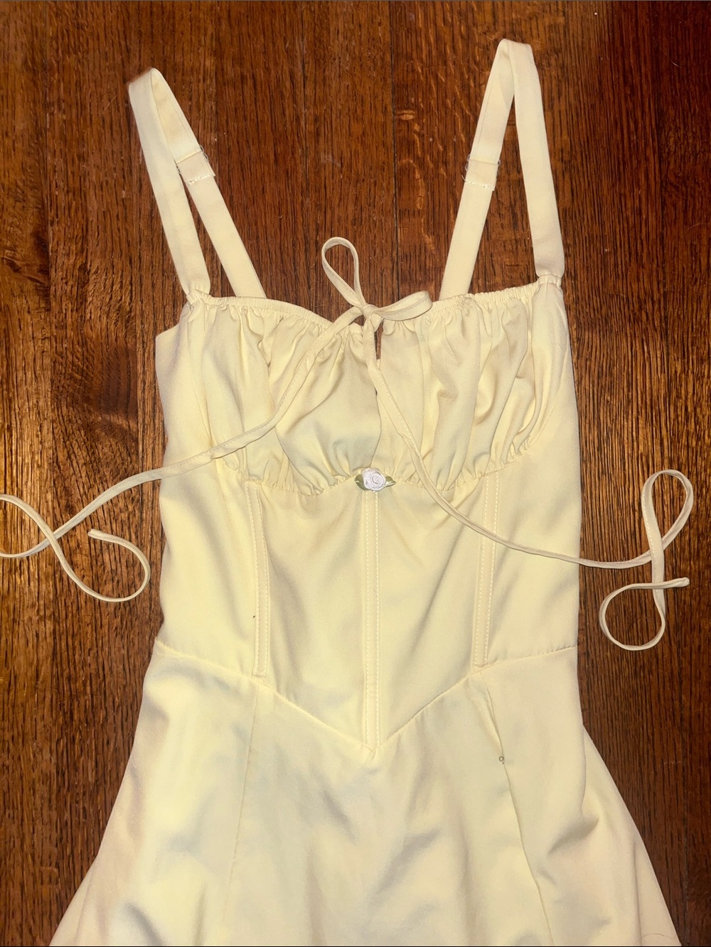 Marthea | Light Yellow Summer Dress - Picture 2 of 6